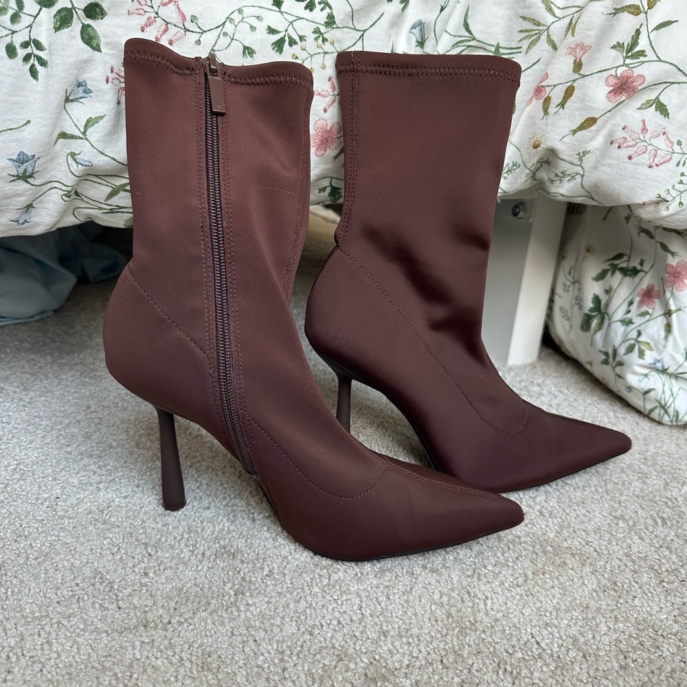 Zara dark brown sock boot